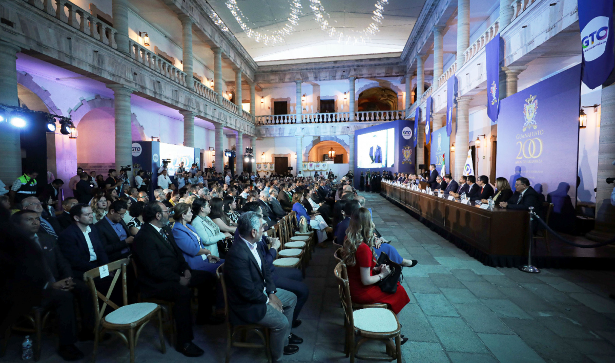 La celebración de inicio de actividades se hizo en el recinto histórico  de la Alhóndiga de Granaditas, en Guanajuato capital 